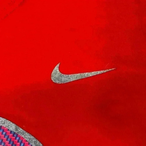 Philadelphia Phillies Nike Carbon Fiber look T-shirt Men’s M Red Blue 1047 - Picture 3 of 9